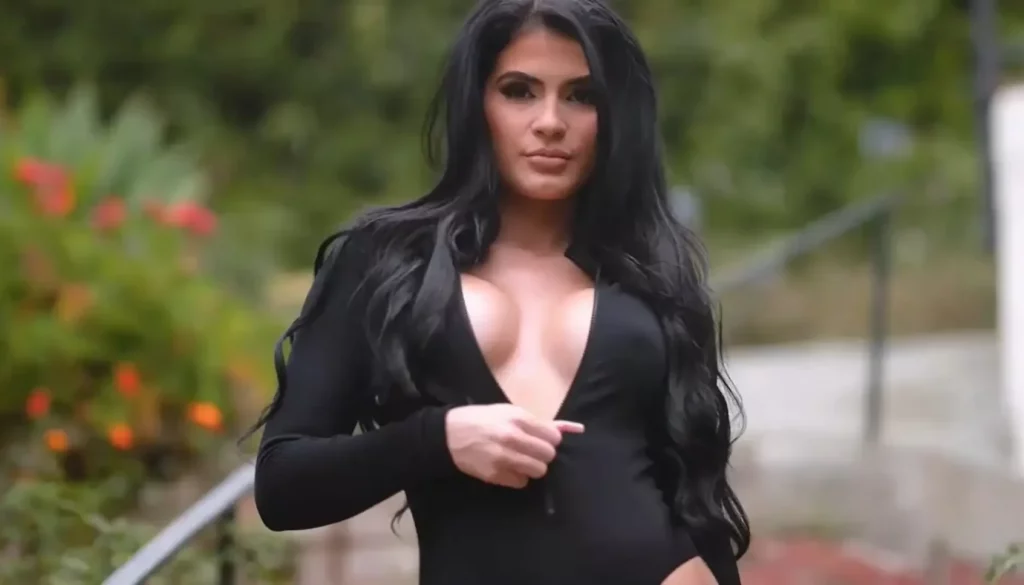 Ava Tortorici photoset